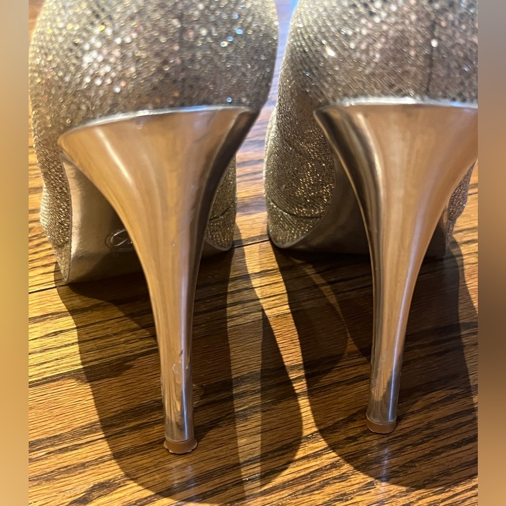 Michael Kors Glittering Silver Peep Toe Heels - Picture 10 of 15
